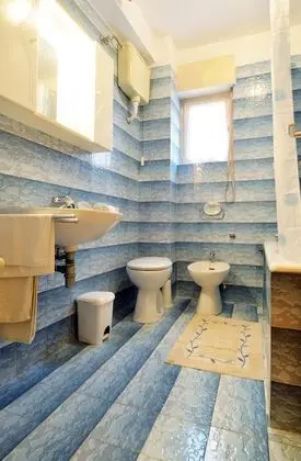 Classic Apart Daire, 2 Yatak Odası, Teras, Avlu