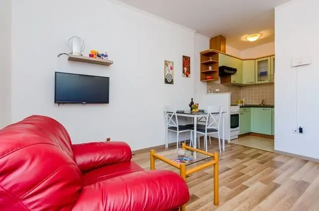 Apart Daire (One Bedroom Apartment with City View)