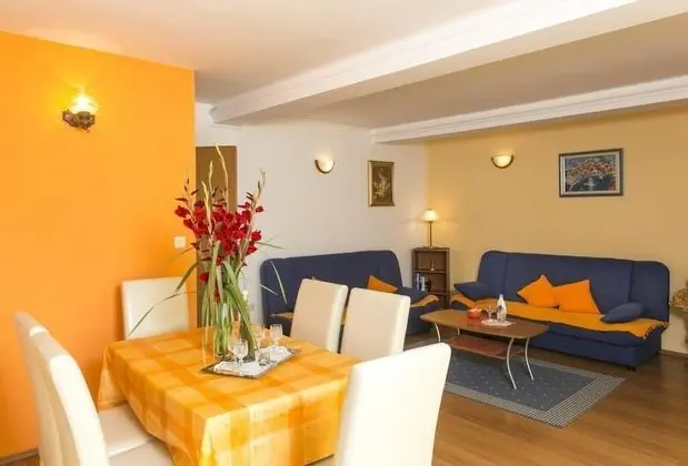 Apart Daire (2 Bedroom Apt, Terrace, Sea View)