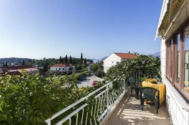 Apart Daire (2 Bedroom Apt, Terrace, Sea View)