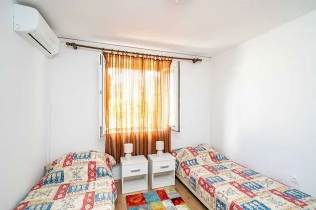 Apart Daire (Two Bedroom Apartment with Terrace)