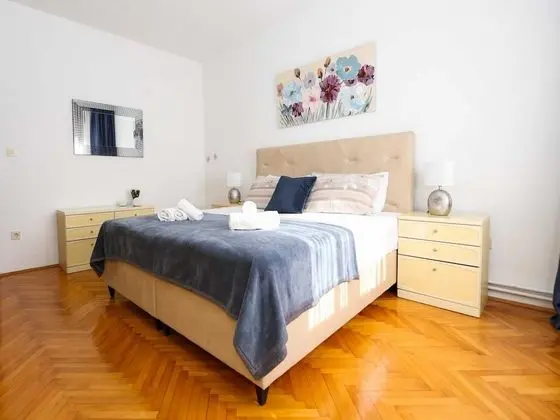 Apart Daire (Three Bedroom Apartment with Terrace )