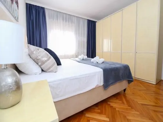 Apart Daire (Three Bedroom Apartment with Terrace )