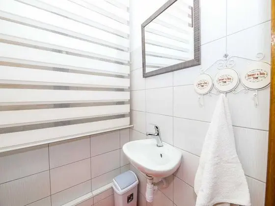 Apart Daire (Three Bedroom Apartment with Terrace )