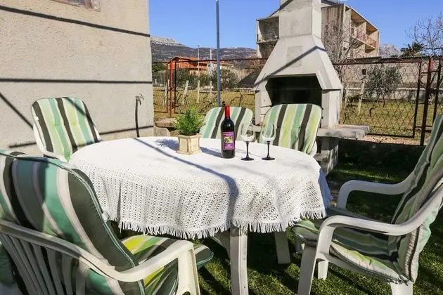 Apart Daire (Three Bedroom Apartment with Terrace )