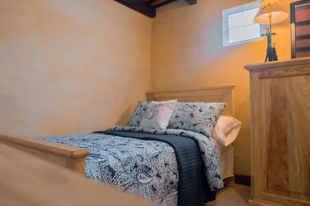 Comfort Tek Büyük Yataklı Oda, Birden Çok Yatak (2nd Floor)