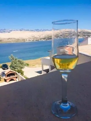 Apart Daire (One Bedroom Apartment with Balcony an)