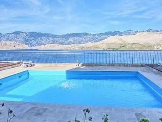 Apart Daire (One Bedroom Apartment with Balcony an)