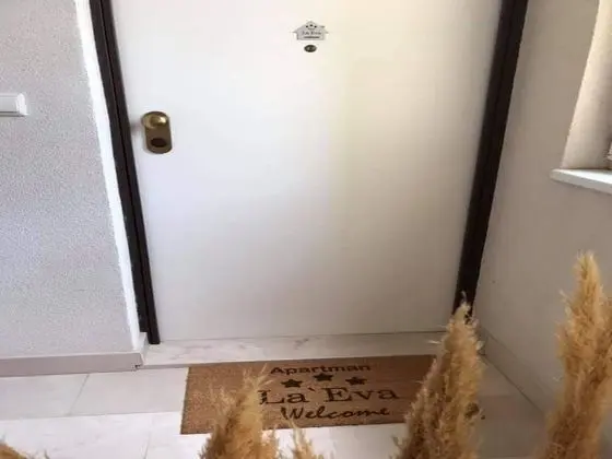 Apart Daire (One Bedroom Apartment with Balcony an)