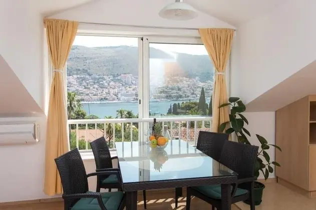 Apart Daire (2 Bedroom Apt with Sea View)