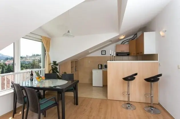 Apart Daire (2 Bedroom Apt with Sea View)