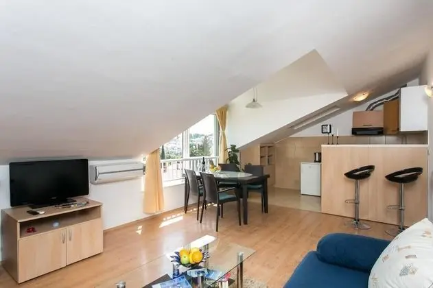 Apart Daire (2 Bedroom Apt with Sea View)