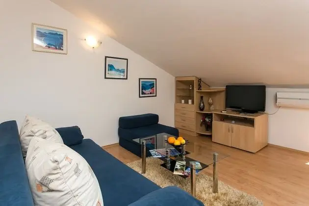 Apart Daire (2 Bedroom Apt with Sea View)