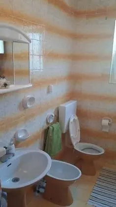 Apart Daire, 1 Çift Kişilik Yatak ve Çekyat