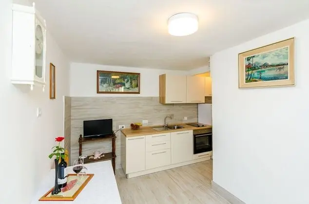 Stüdyo (Studio apartment)