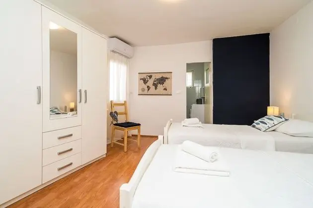 Apart Daire (One-Bedroom Apartment with Terrace)