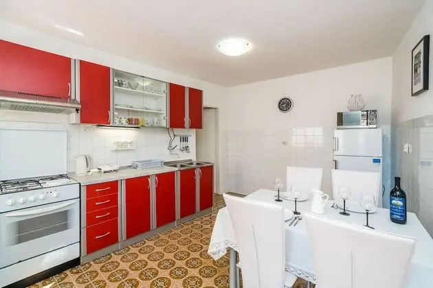 Apart Daire (One-Bedroom Apartment with Terrace)