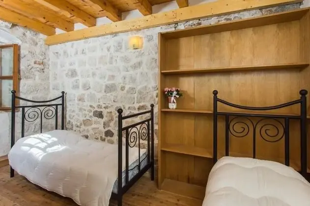 Apart Daire (Two Bedroom Apartment)