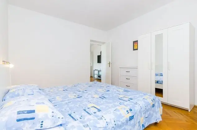 Apart Daire (Two Bedroom Apartment with Balcony)