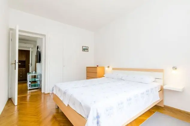 Apart Daire (Two Bedroom Apartment with Balcony)