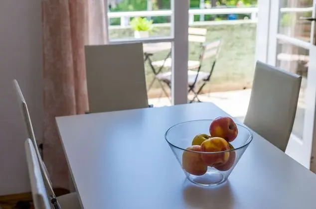 Apart Daire (Two Bedroom Apartment with Balcony)