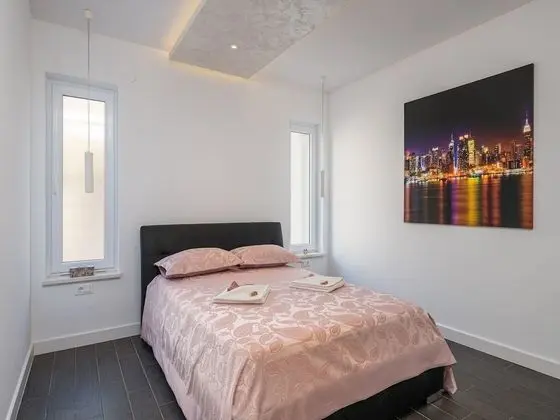 Apart Daire (Two Bedroom Apartment with Sea View)