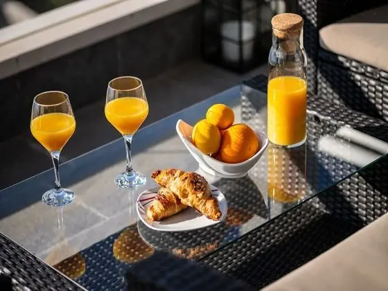 Apart Daire (Two Bedroom Apartment with Sea View)