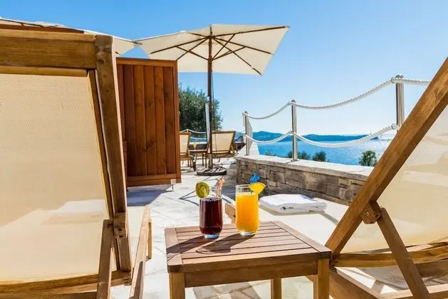 Apart Daire (Two Bedroom Apartment with Sea View)