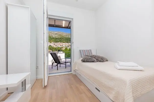 Apart Daire (Two Bedroom Apartment with Terrace)