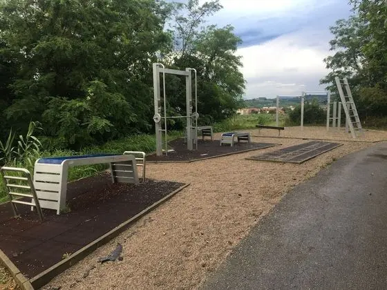 Apart Daire, 1 En Büyük (King) Boy Yatak