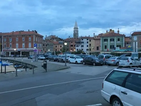 Apart Daire, 1 En Büyük (King) Boy Yatak