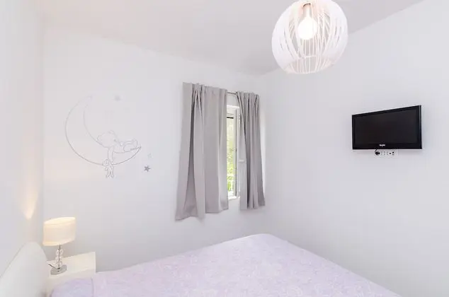 Apart Daire (Two Bedroom Apartment with Terrace an)