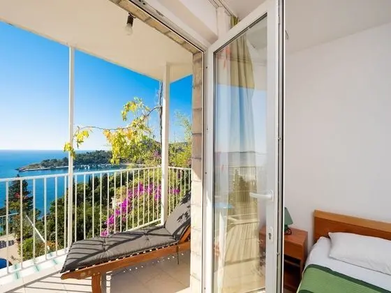Apart Daire (Three Bedroom Apartment with Terrace )