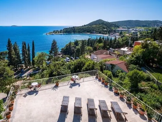 Apart Daire (Three Bedroom Apartment with Terrace )