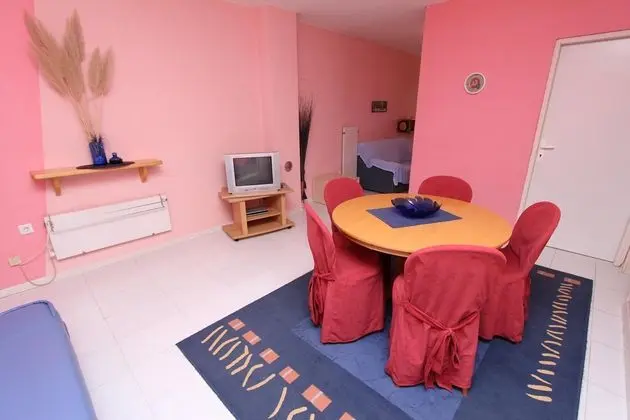 Apart Daire Capacity 5 One Bedroom