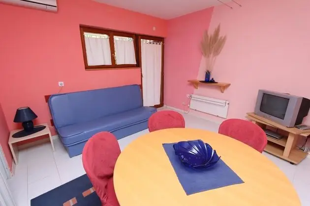 Apart Daire Capacity 5 One Bedroom