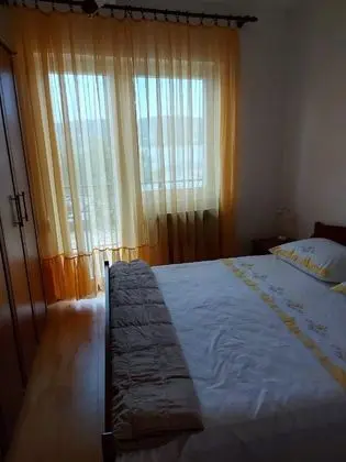 Apart Daire (One Bedroom Apartment with Balcony an)