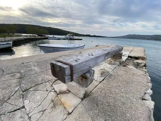 Apart Daire (One Bedroom Apartment with Balcony an)