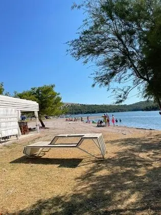 Apart Daire (One Bedroom Apartment with Balcony an)