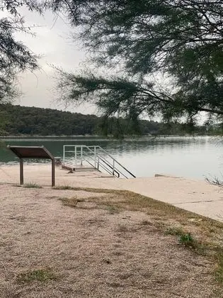 Apart Daire (One Bedroom Apartment with Balcony an)