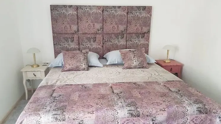 Apart Daire (Two Bedroom Apartment with Balconies)