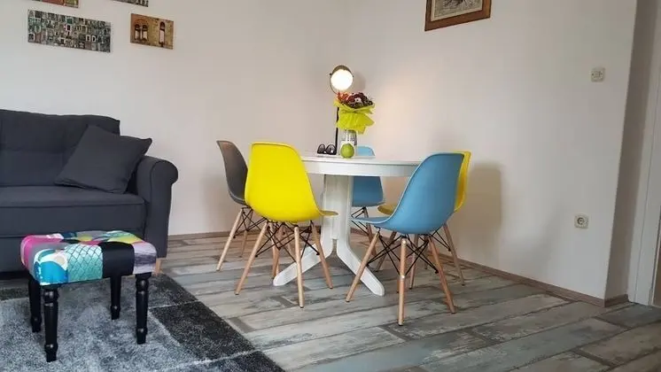 Apart Daire (Two Bedroom Apartment with Balconies)