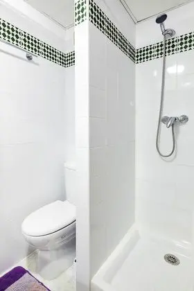 Apart Daire, 2 Yatak Odası, Teras, Havuz Manzaralı