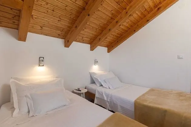 Apart Daire (Two Bedroom Apartment with Balcony)