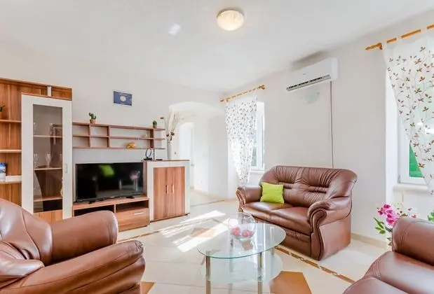 Apart Daire (Three Bedroom Apartment)