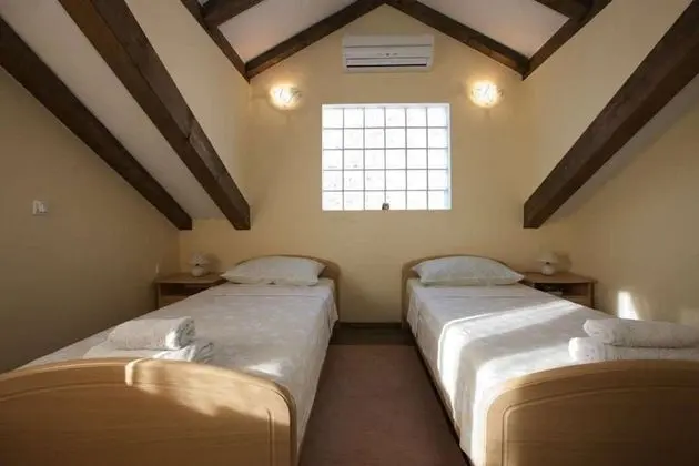 Apart Daire (One Bedroom Apartment with Sea View)