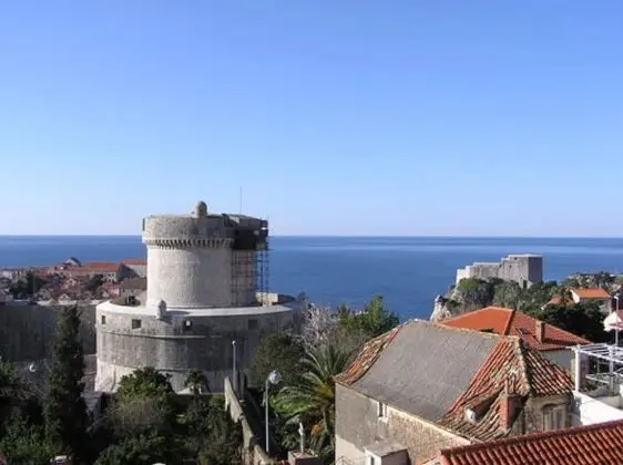 Apart Daire (One Bedroom Apartment with Sea View)