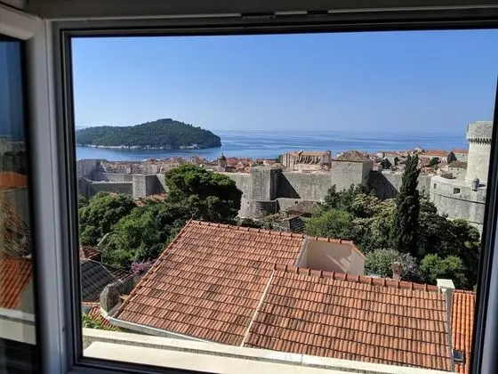 Apart Daire (One Bedroom Apartment with Sea View)