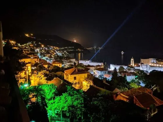 Apart Daire (One Bedroom Apartment with Sea View)