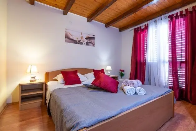 Apart Daire (Two Bedroom Apartment -Terrace and Ga)